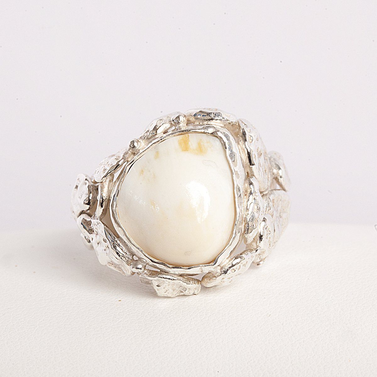 Custom ring