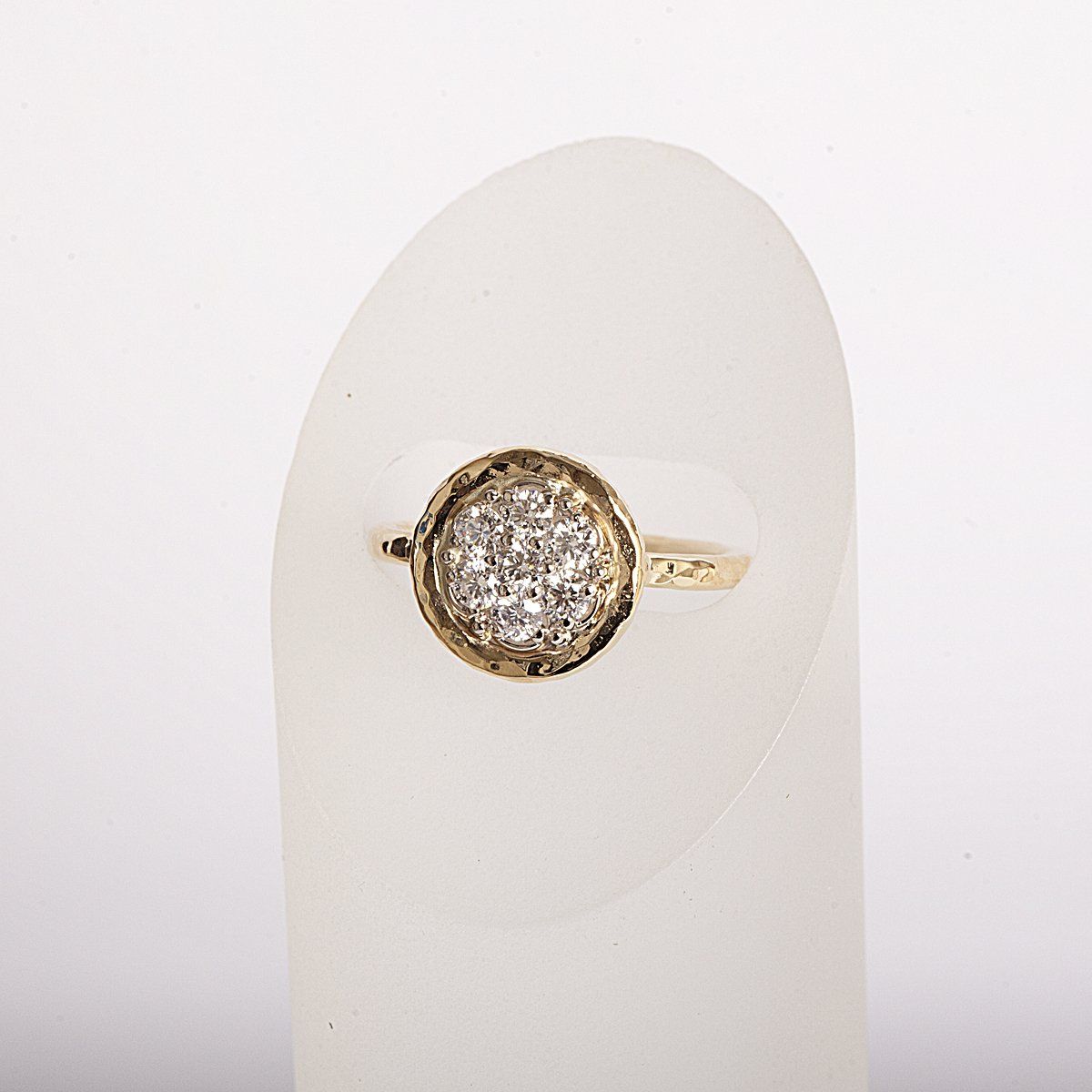 Custom ring