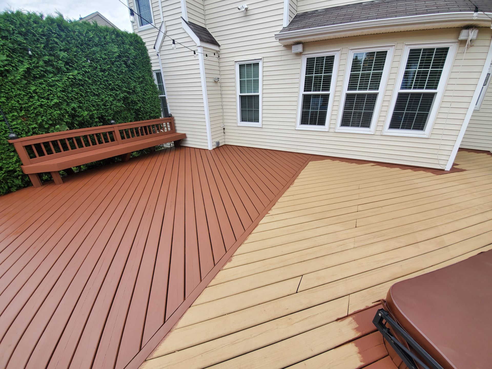 Deck stainingx