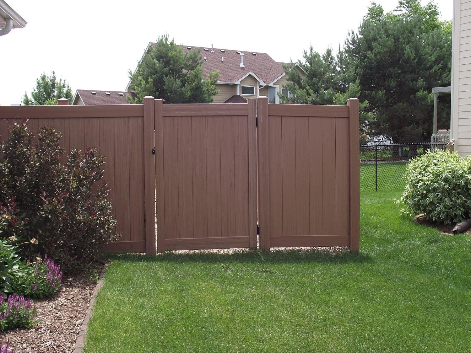 Vinyl Fencing