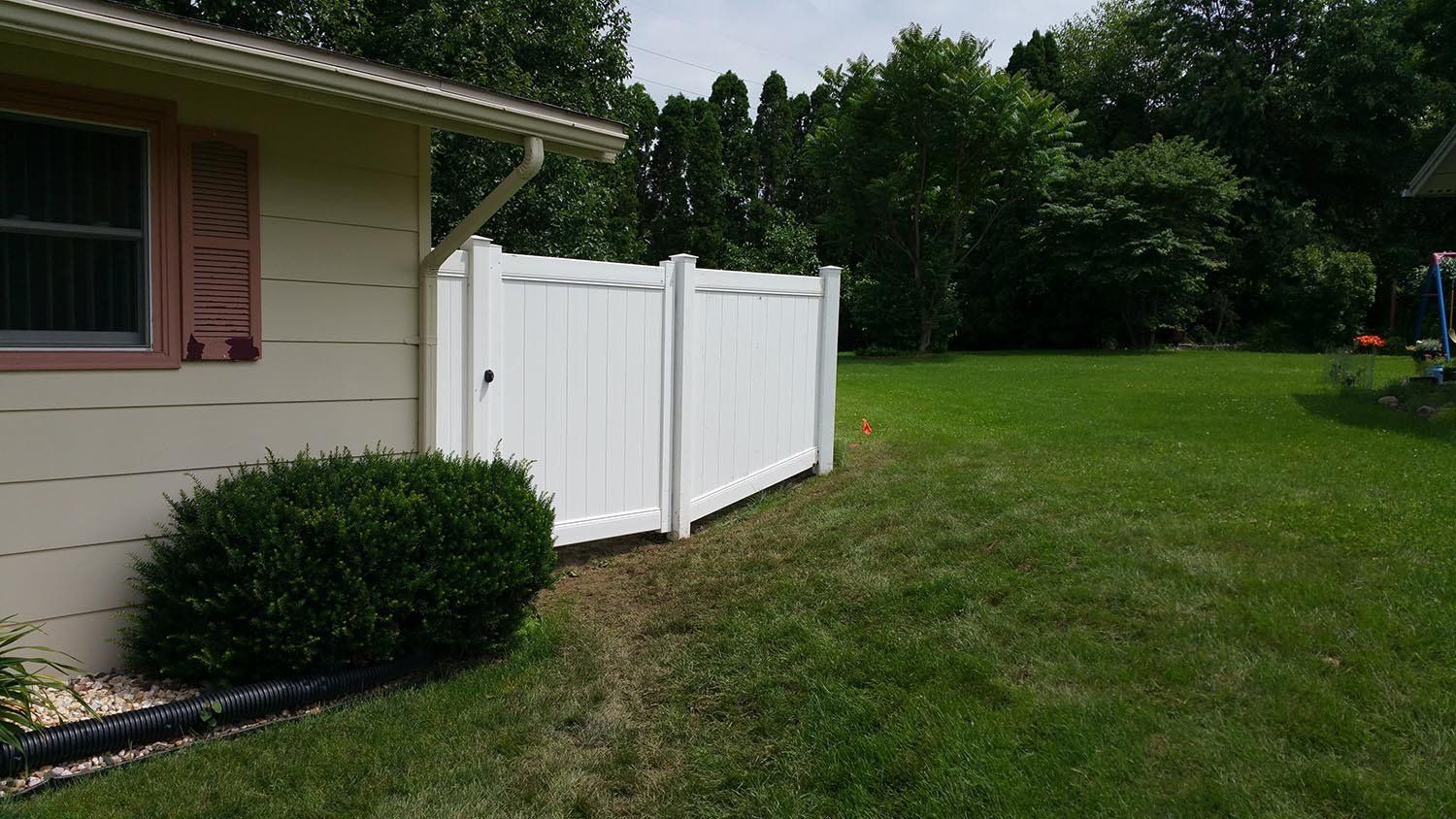 Vinyl Fencing