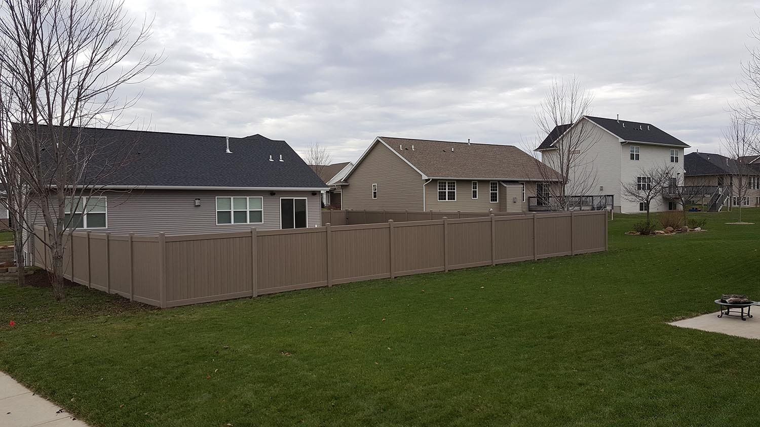 Vinyl Fencing