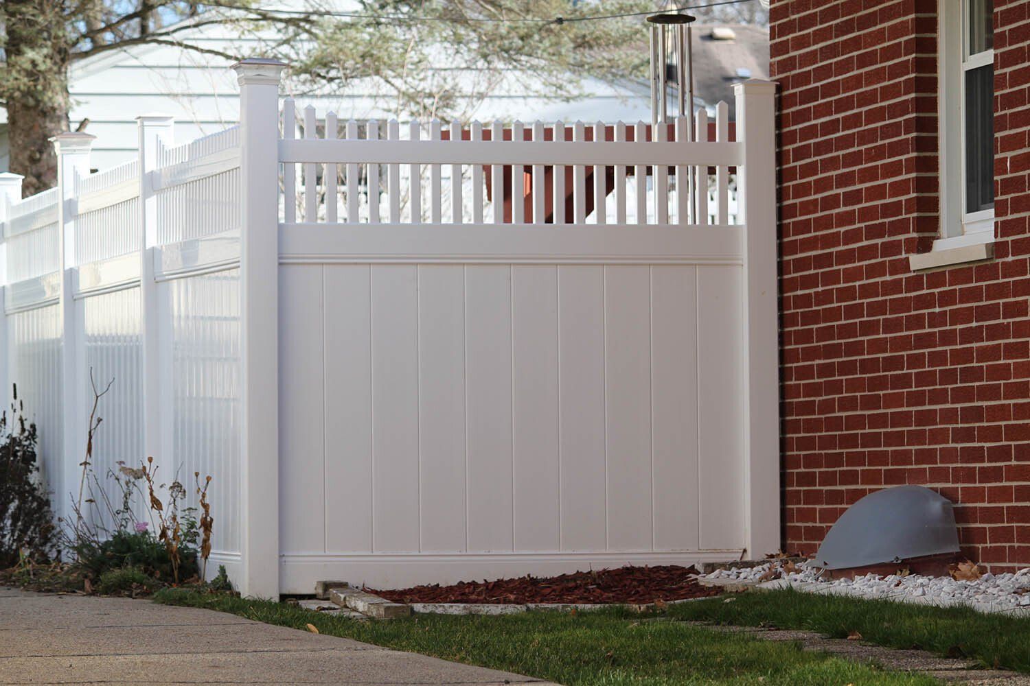 Vinyl Fencing