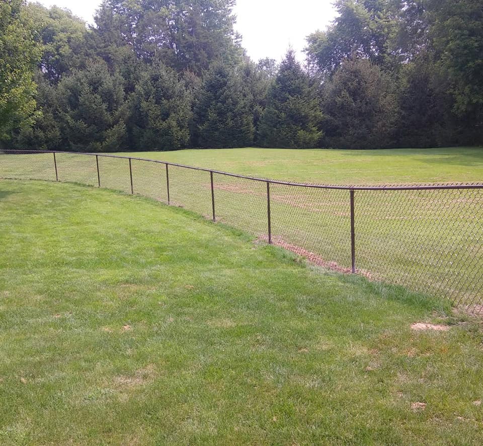 S & S Fencing, LLC image