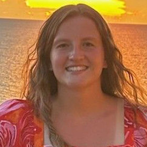 Elizabeth Lounsbury, Vet Tech