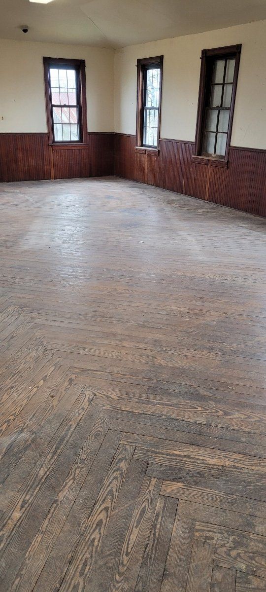 Before hardwood flooring