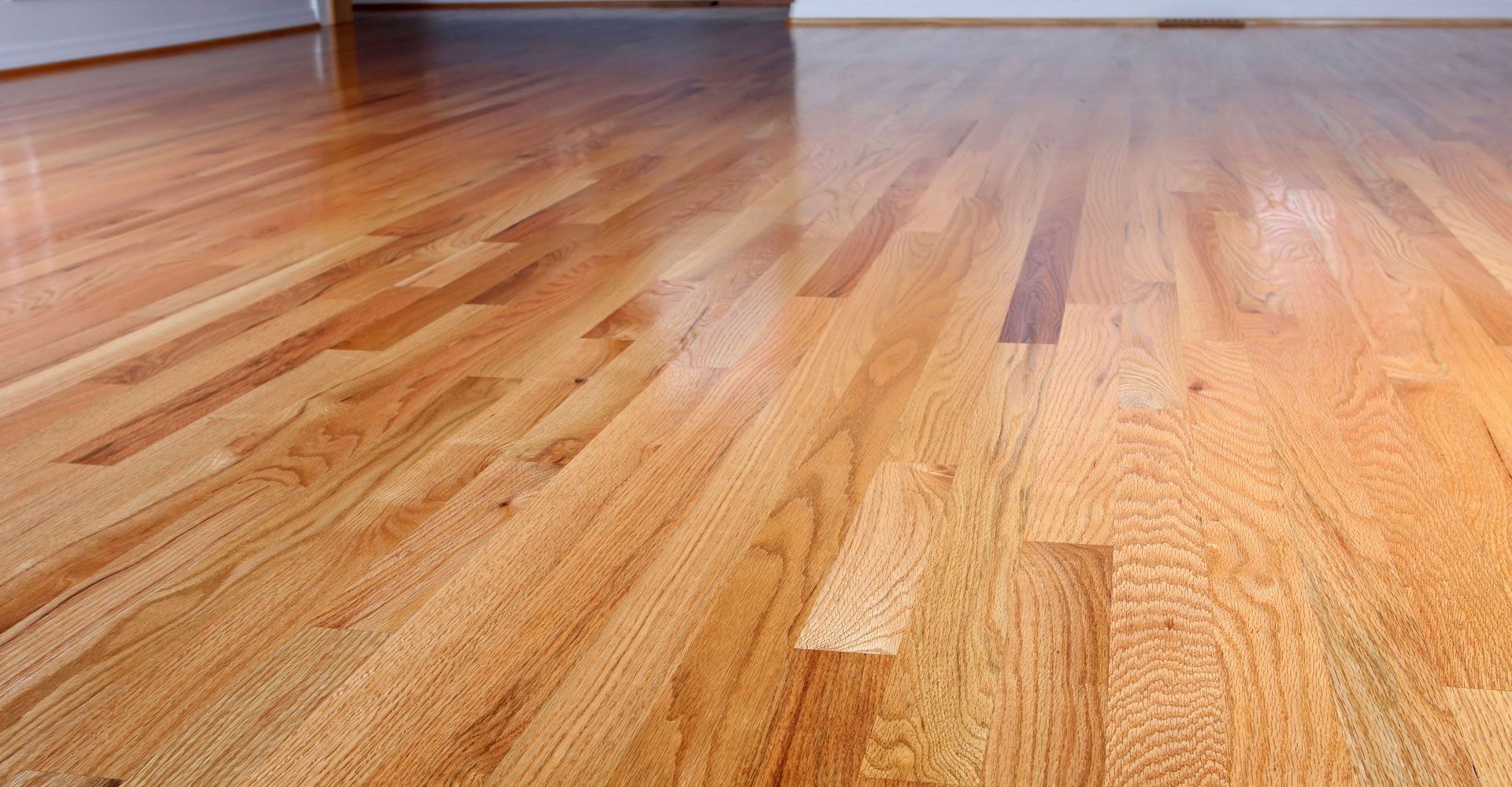 Hardwood pattern floor