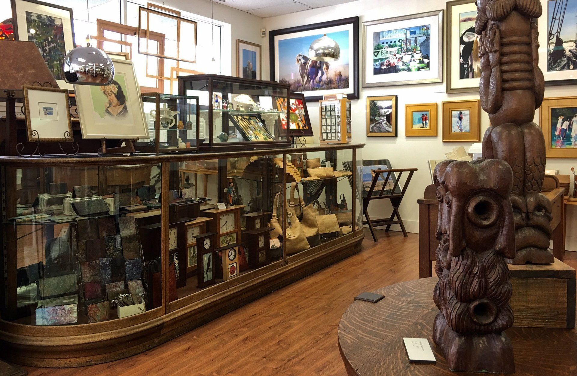 Framing shop