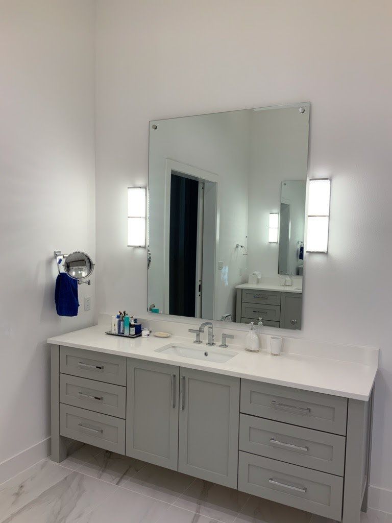 United Mirror and Glass photo gallery