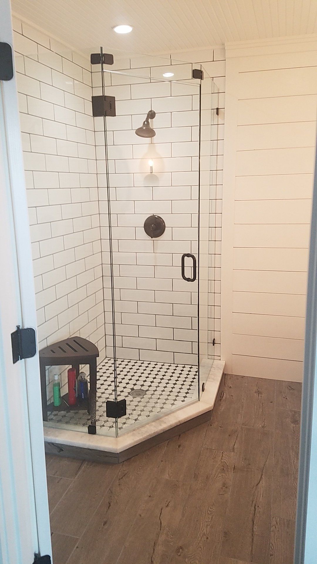 United Mirror and Glass photo gallery