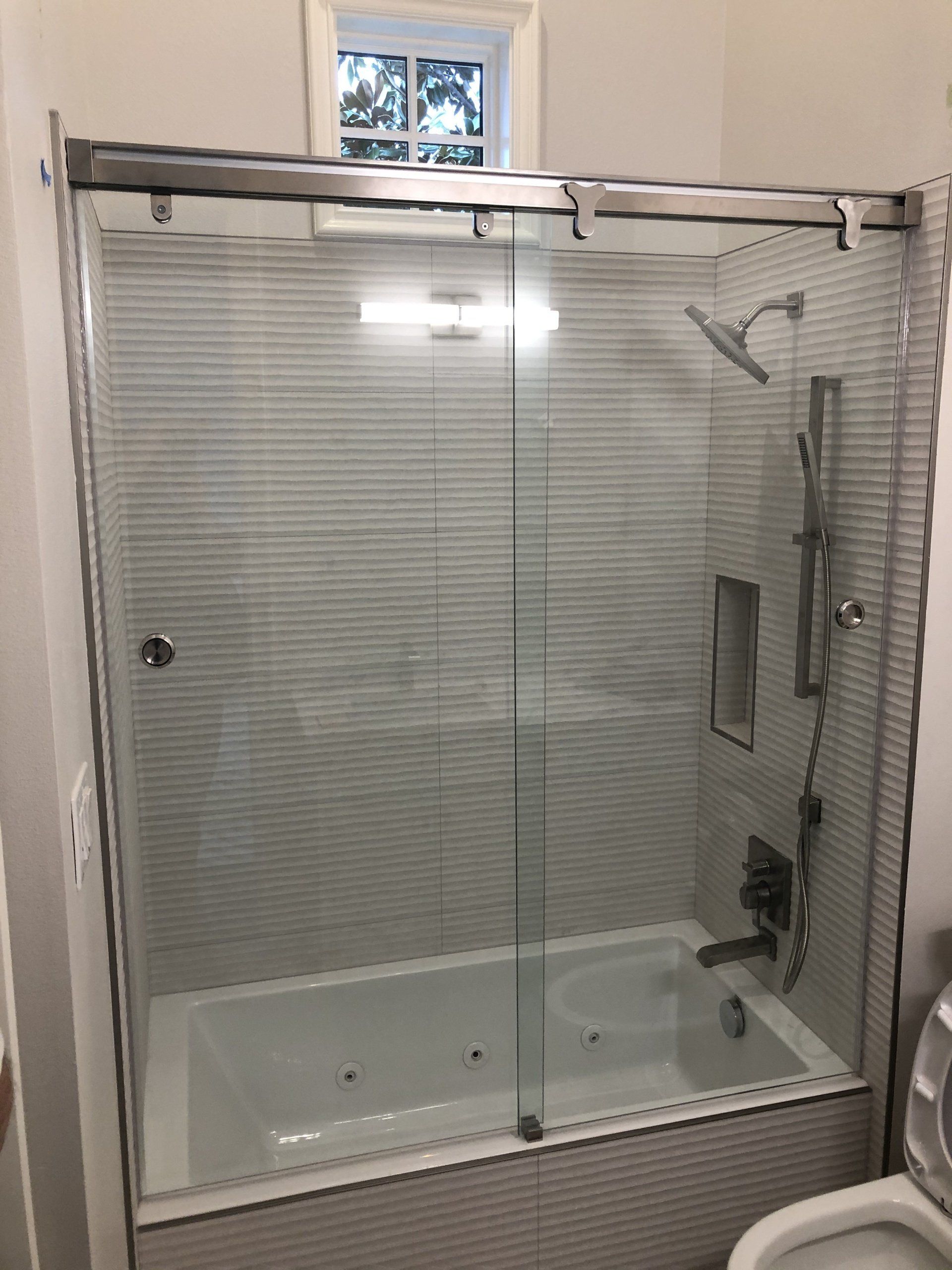 United Mirror and Glass photo gallery