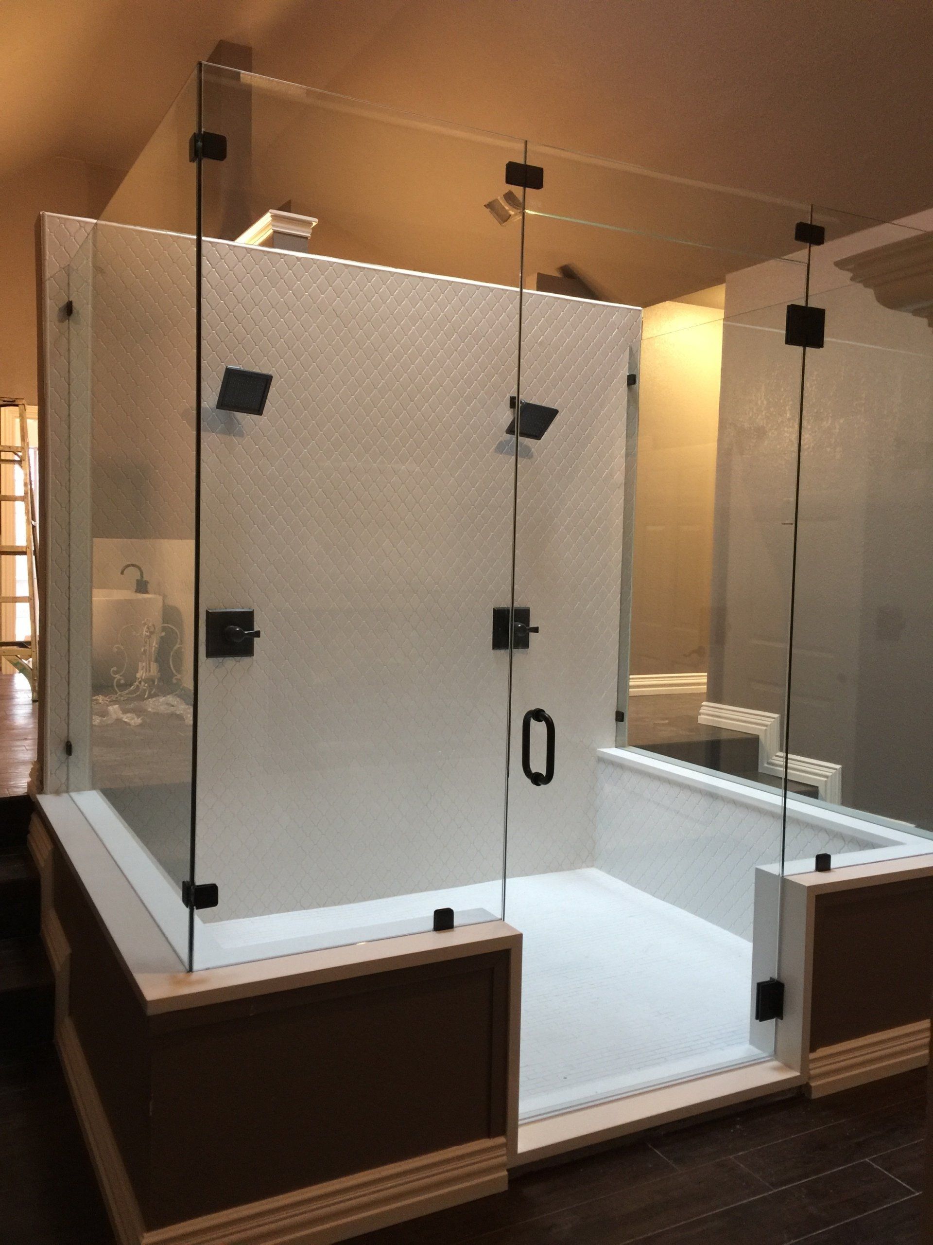 United Mirror and Glass photo gallery