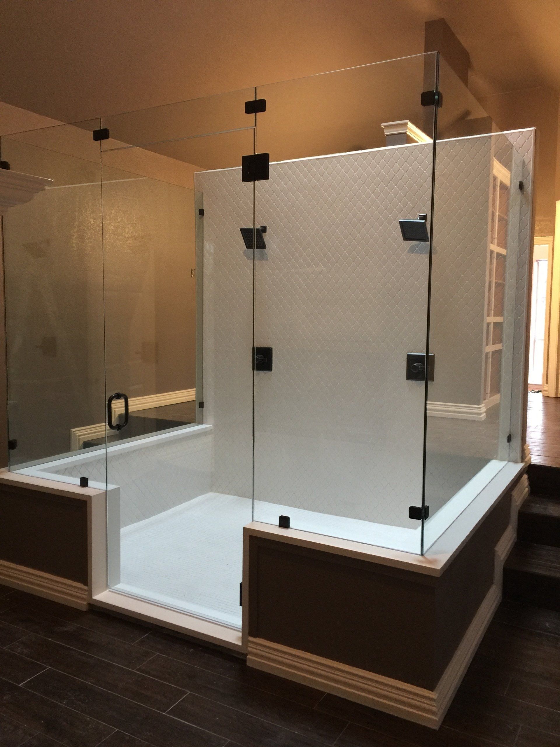 United Mirror and Glass photo gallery