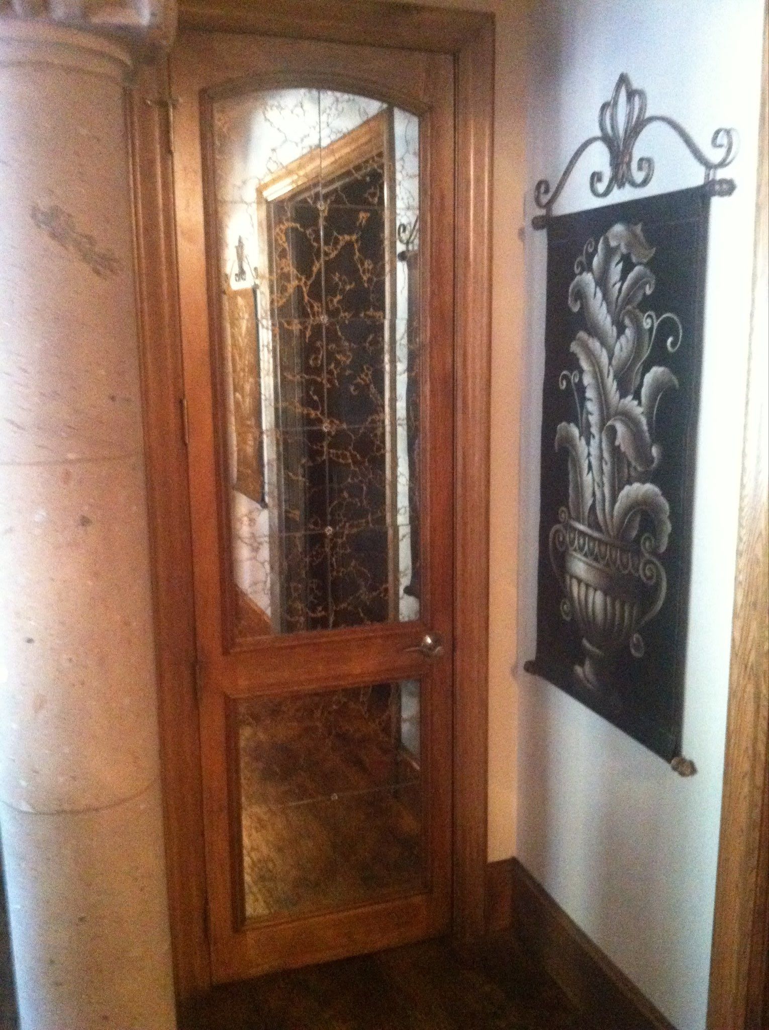 United Mirror and Glass photo gallery