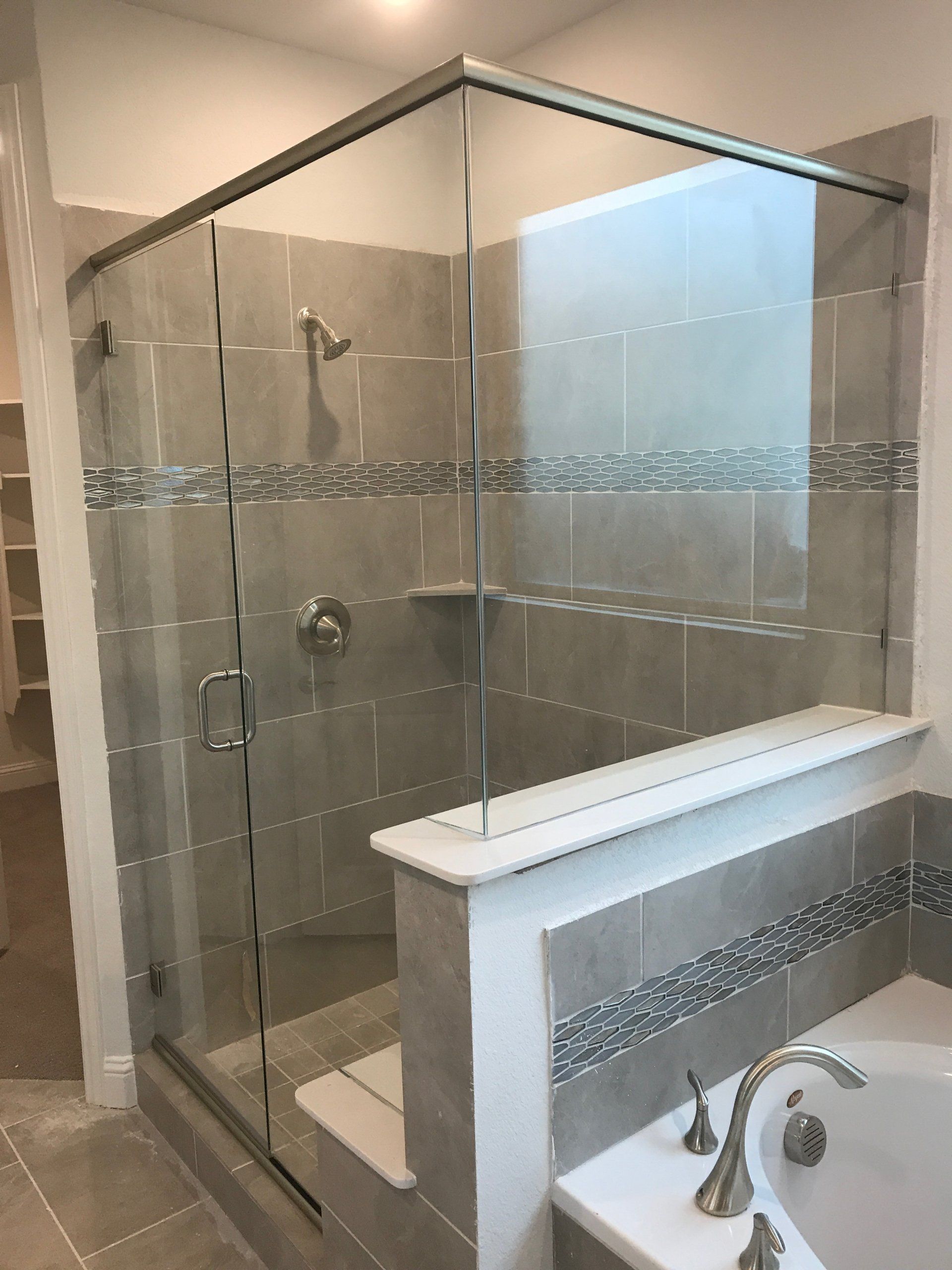 United Mirror and Glass photo gallery