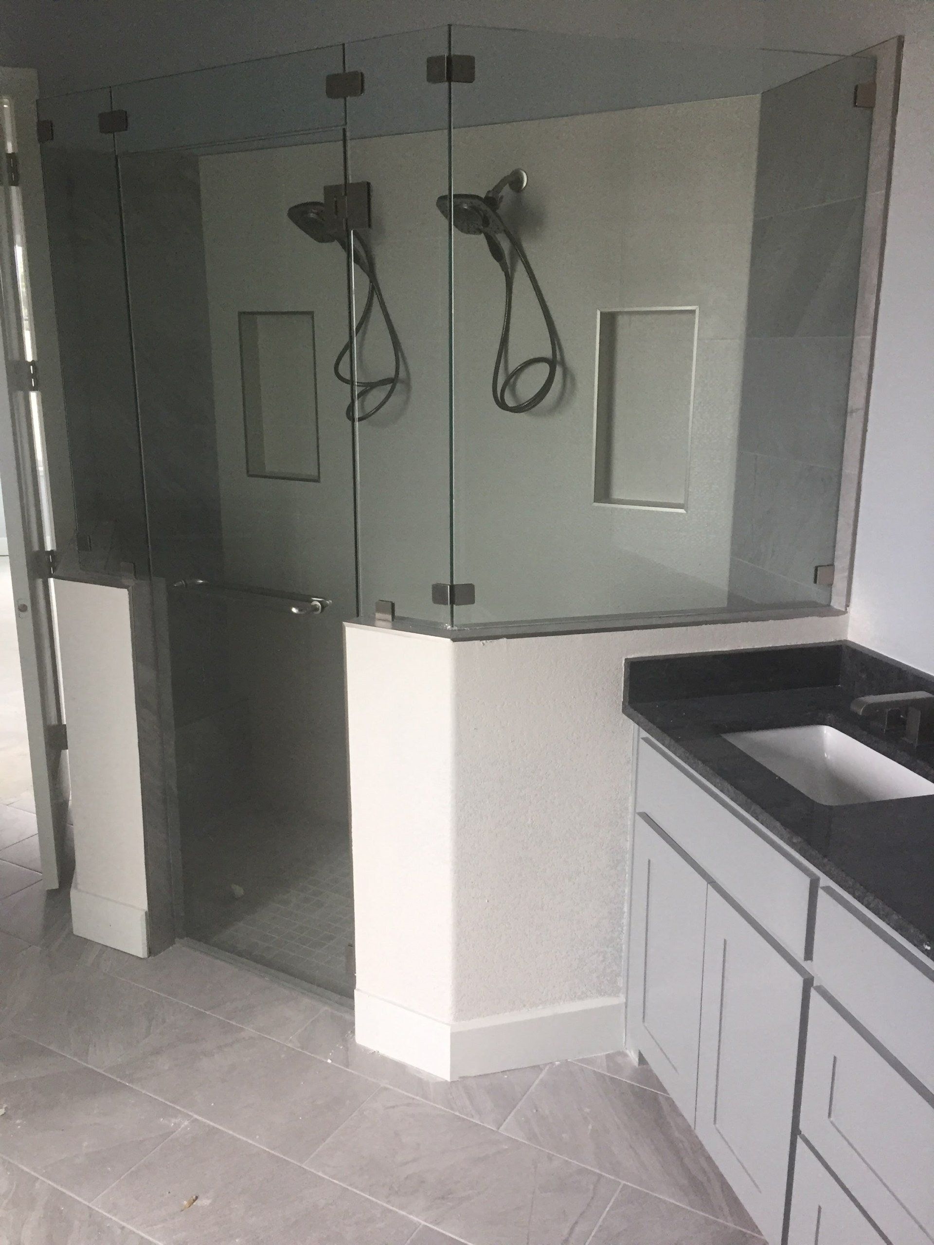 United Mirror and Glass photo gallery