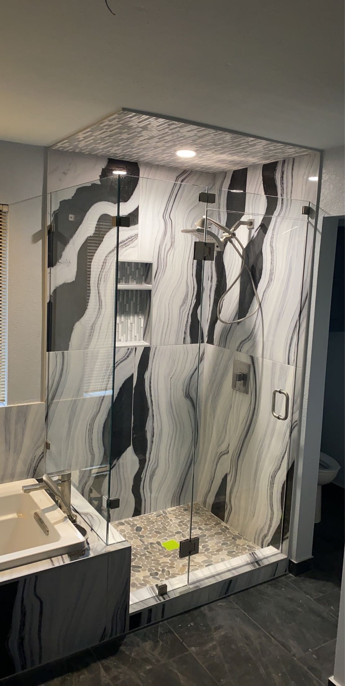 United Mirror and Glass photo gallery