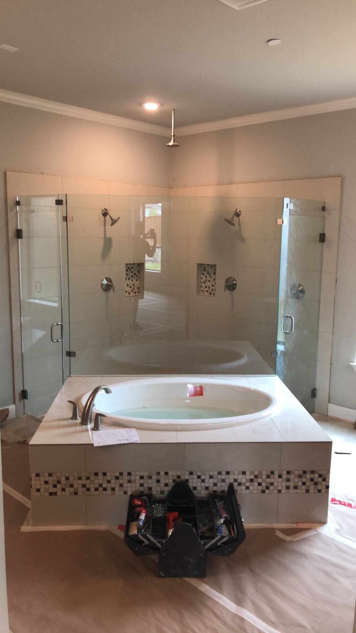 United Mirror and Glass photo gallery