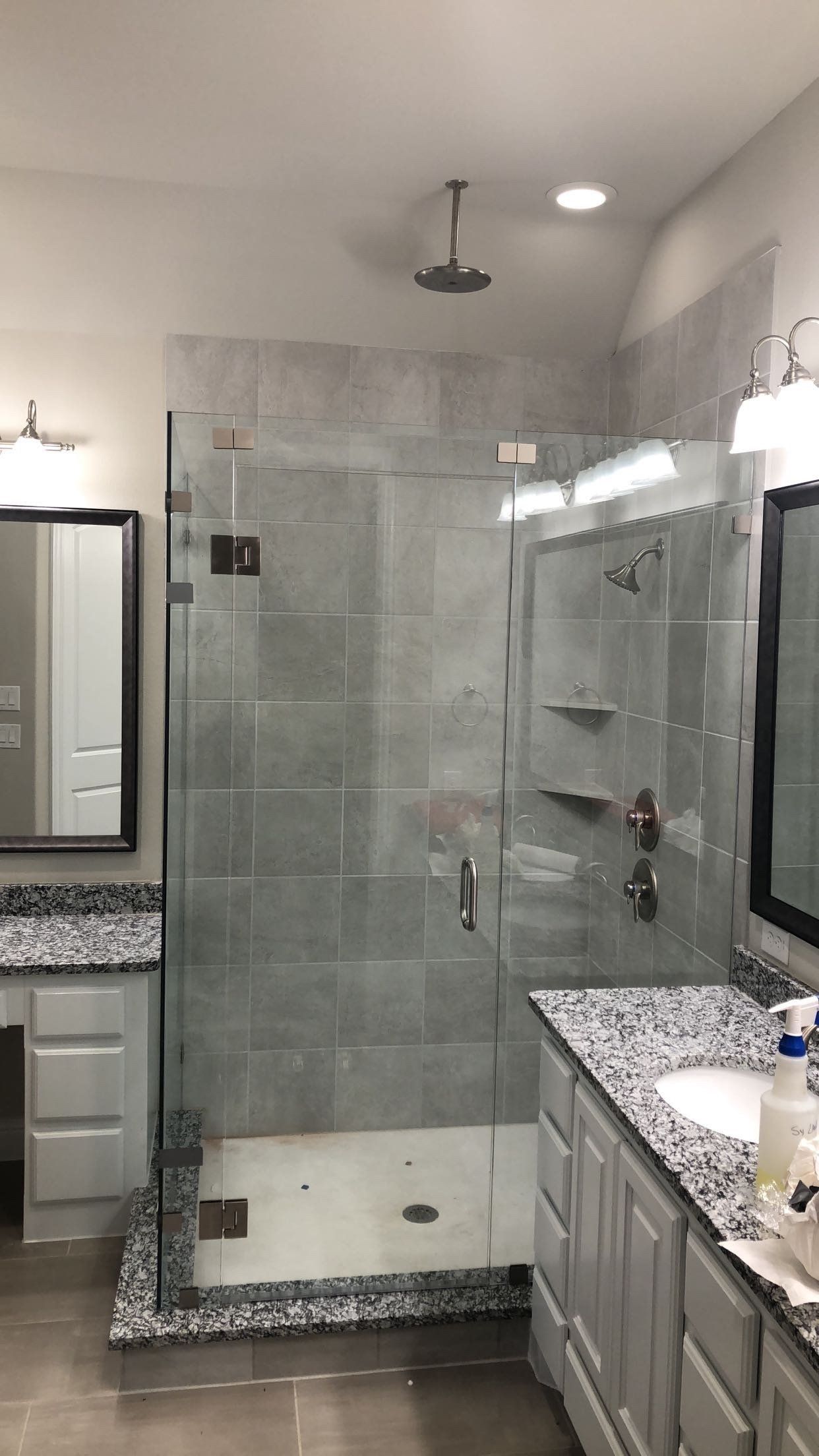 United Mirror and Glass photo gallery