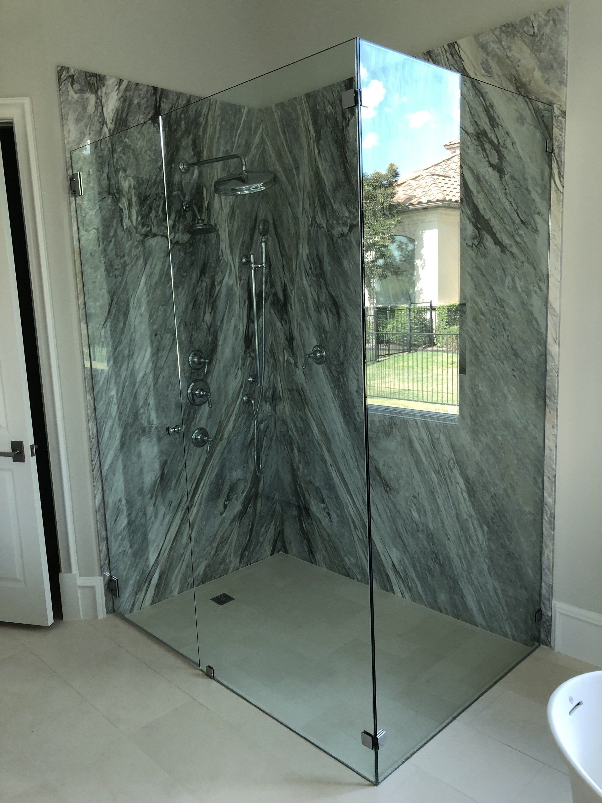 Frameless shower door