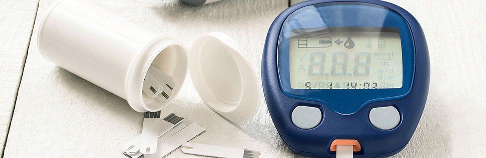 diabetes meter and strips