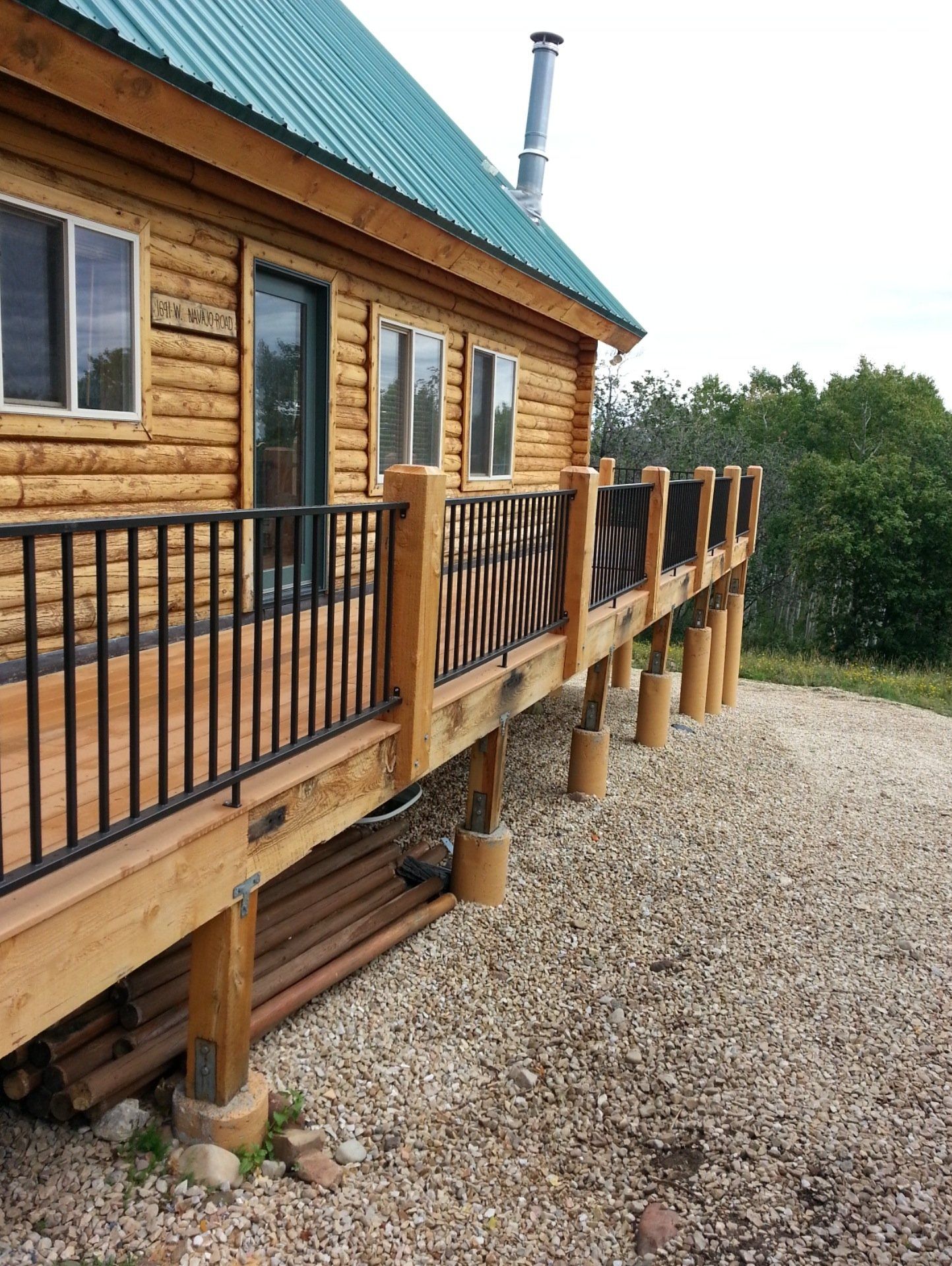 Deck railings