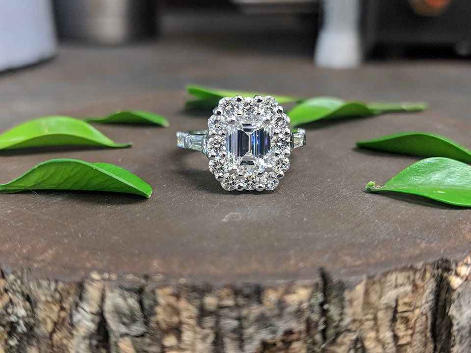 Diamond ring