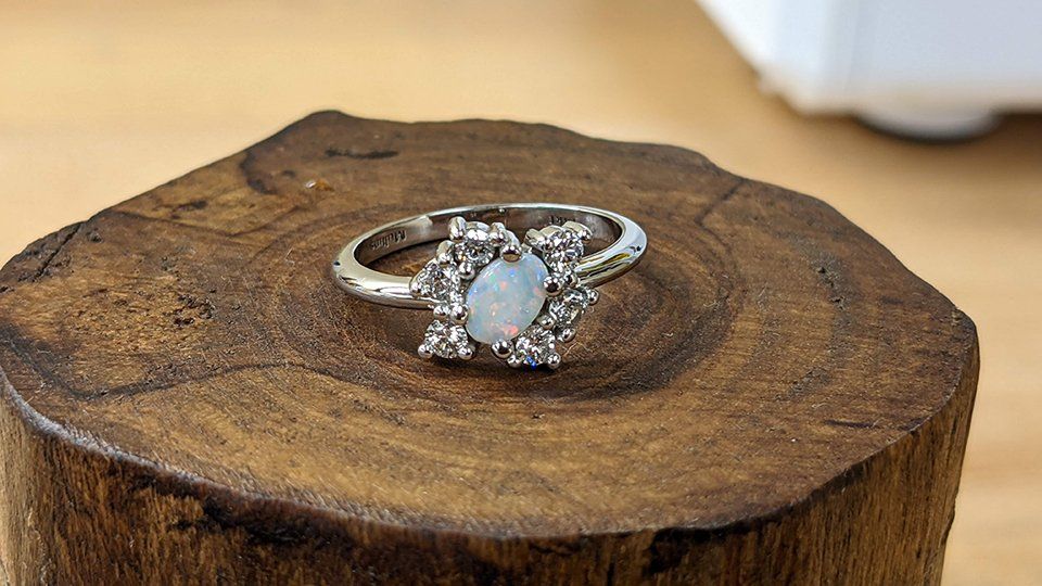 Custom ring