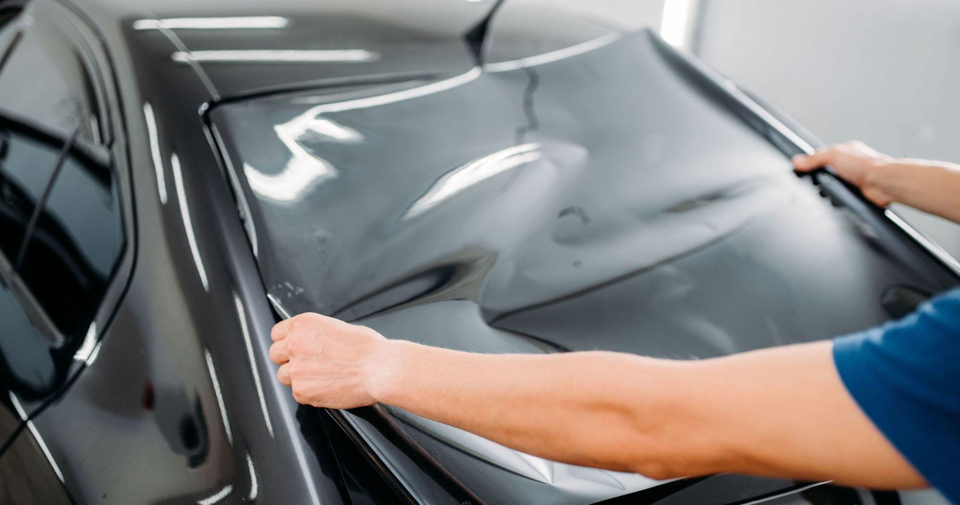 Auto tint