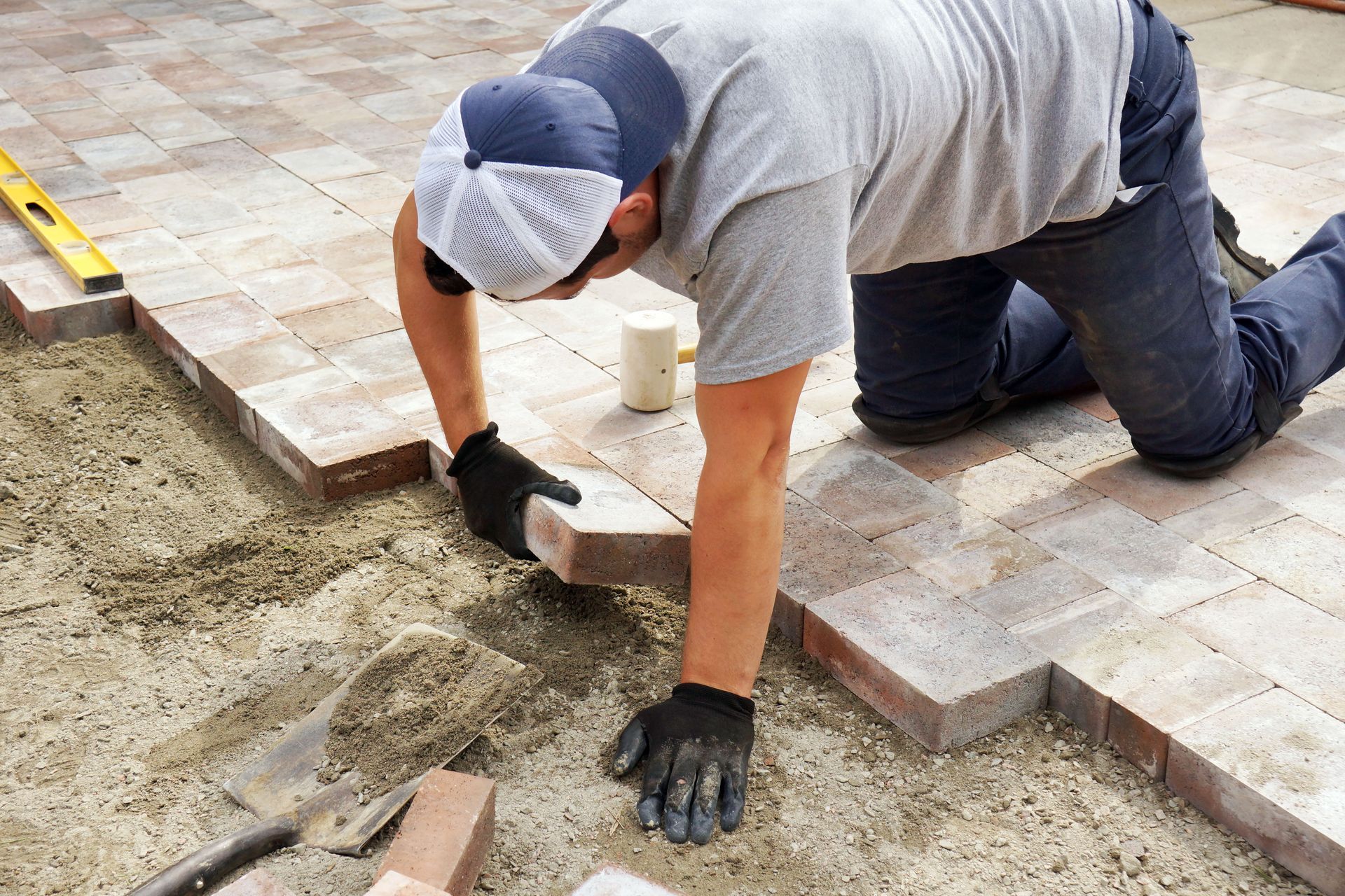 Important Things to Consider When Installing Lanai Pavers
