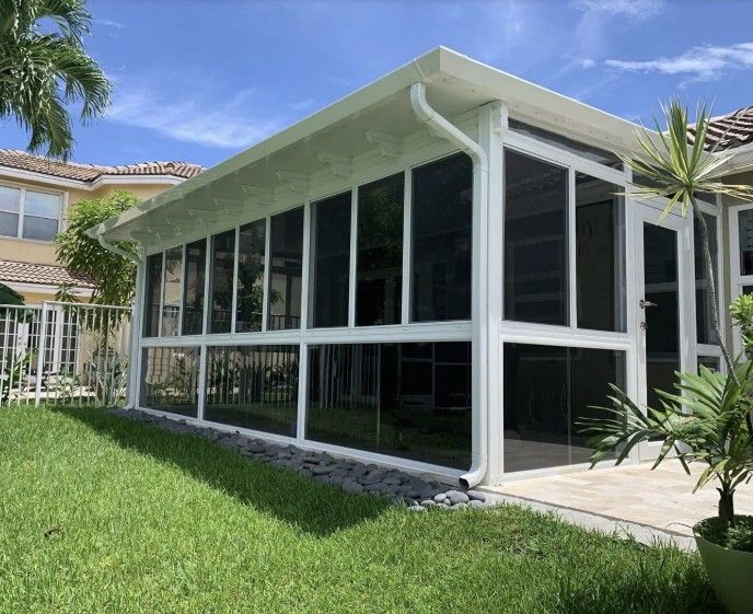 Residential screen room.