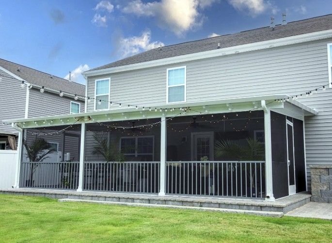 Residential screen room.