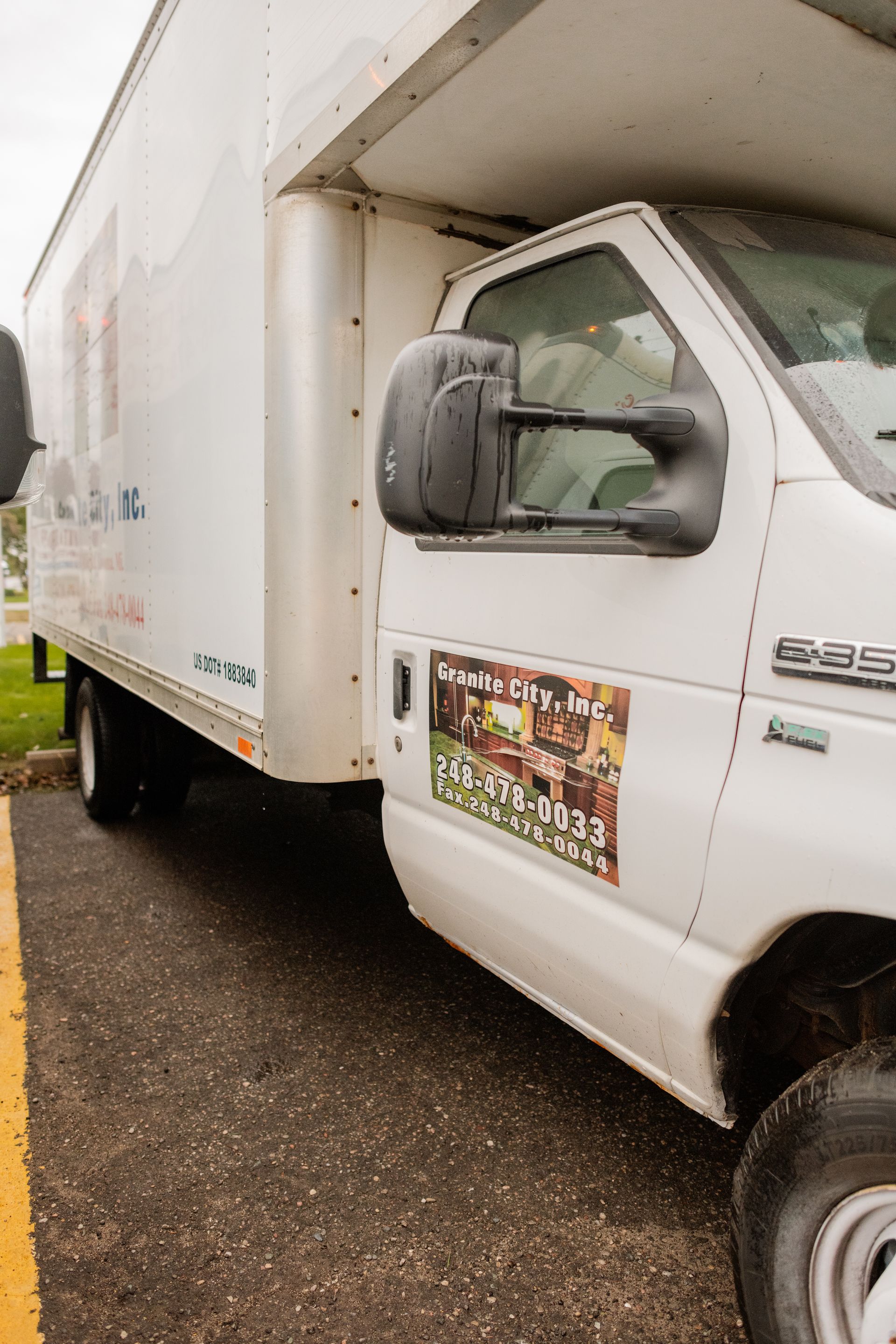 Granite City Inc's truck parked outdoors