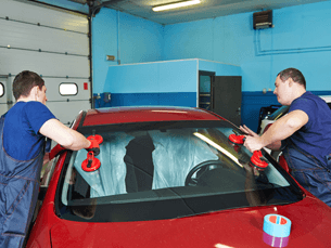 Auto glass replacement