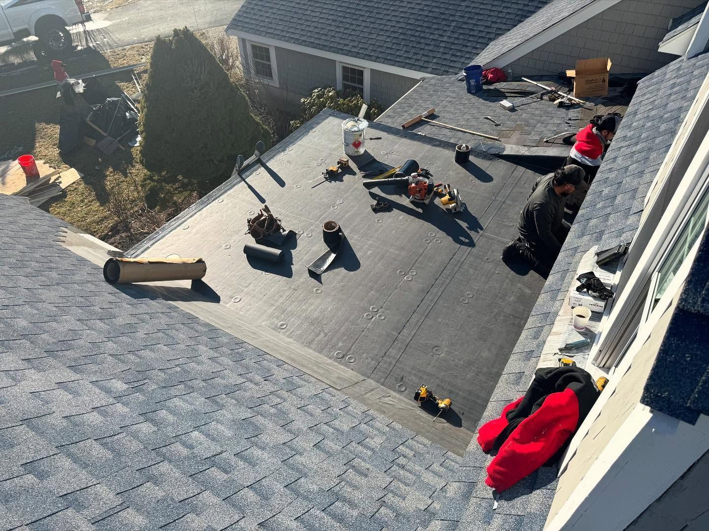 Full roof replacement 2000sft home in Milton, MA