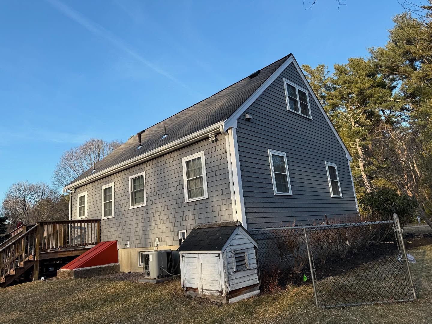 Home Siding Professional, Fiber Cement, Vinyl, Cedar Wood