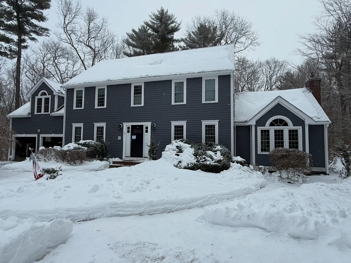 Roof Snow Removal in East Bridgewater