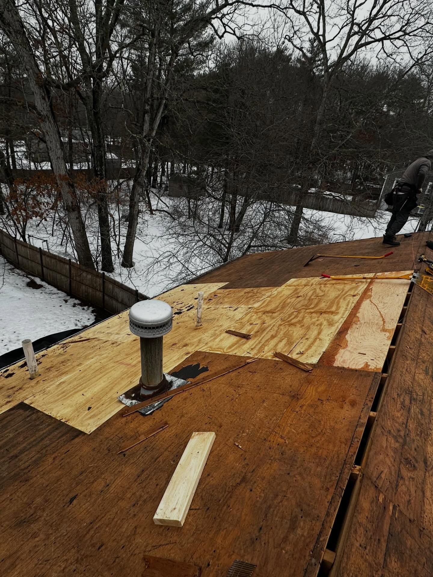 Roof Repair and Replace in Carver, MA