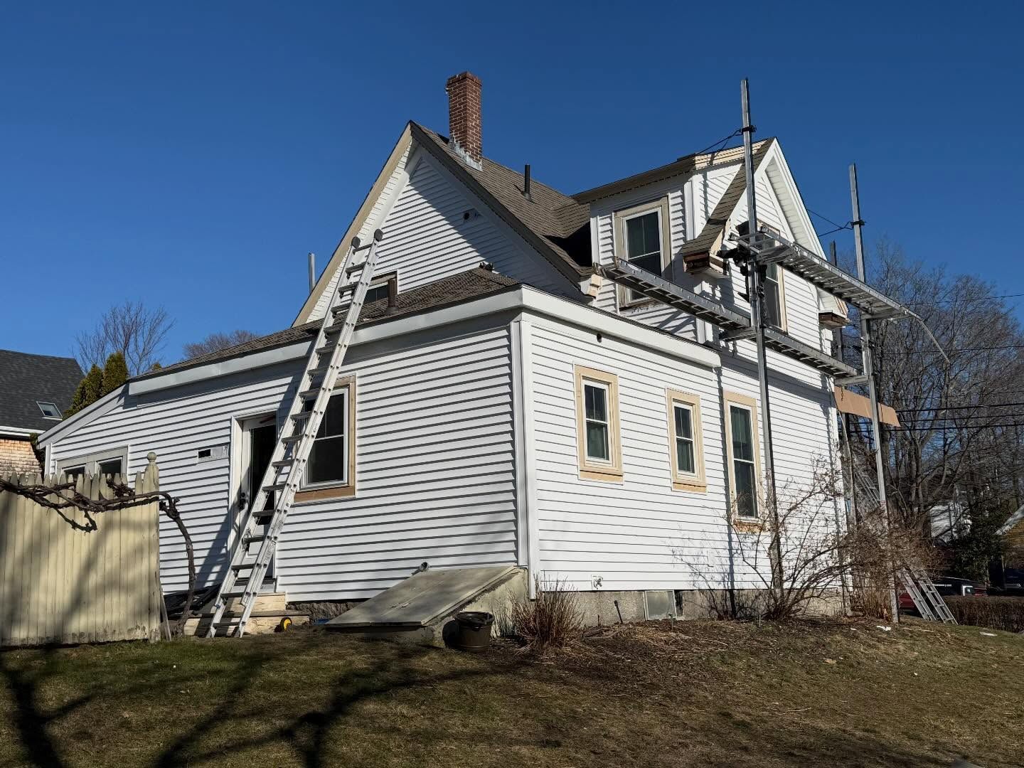 Siding Contractor in Weymouth, MA
