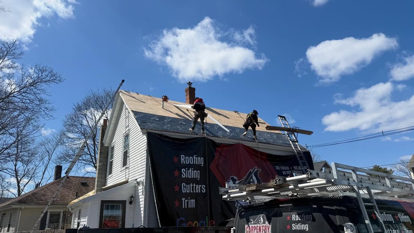 Roofing Contractor in Plainville, MA