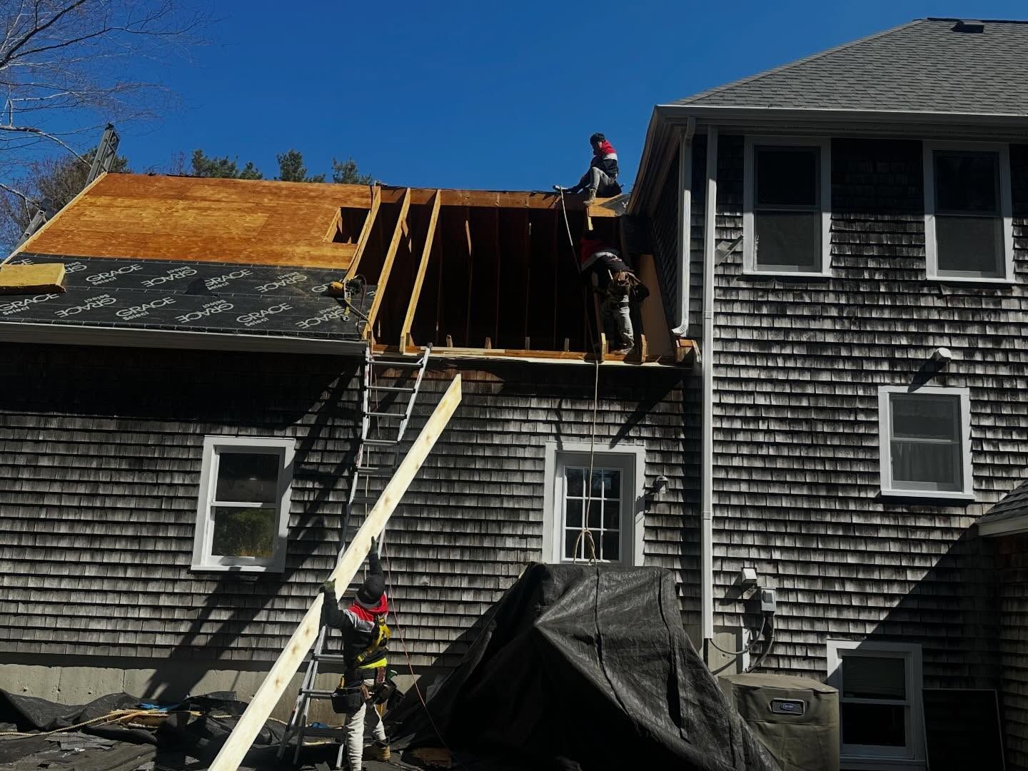 Cycle Carpentry: Marion, MA Roofing Services