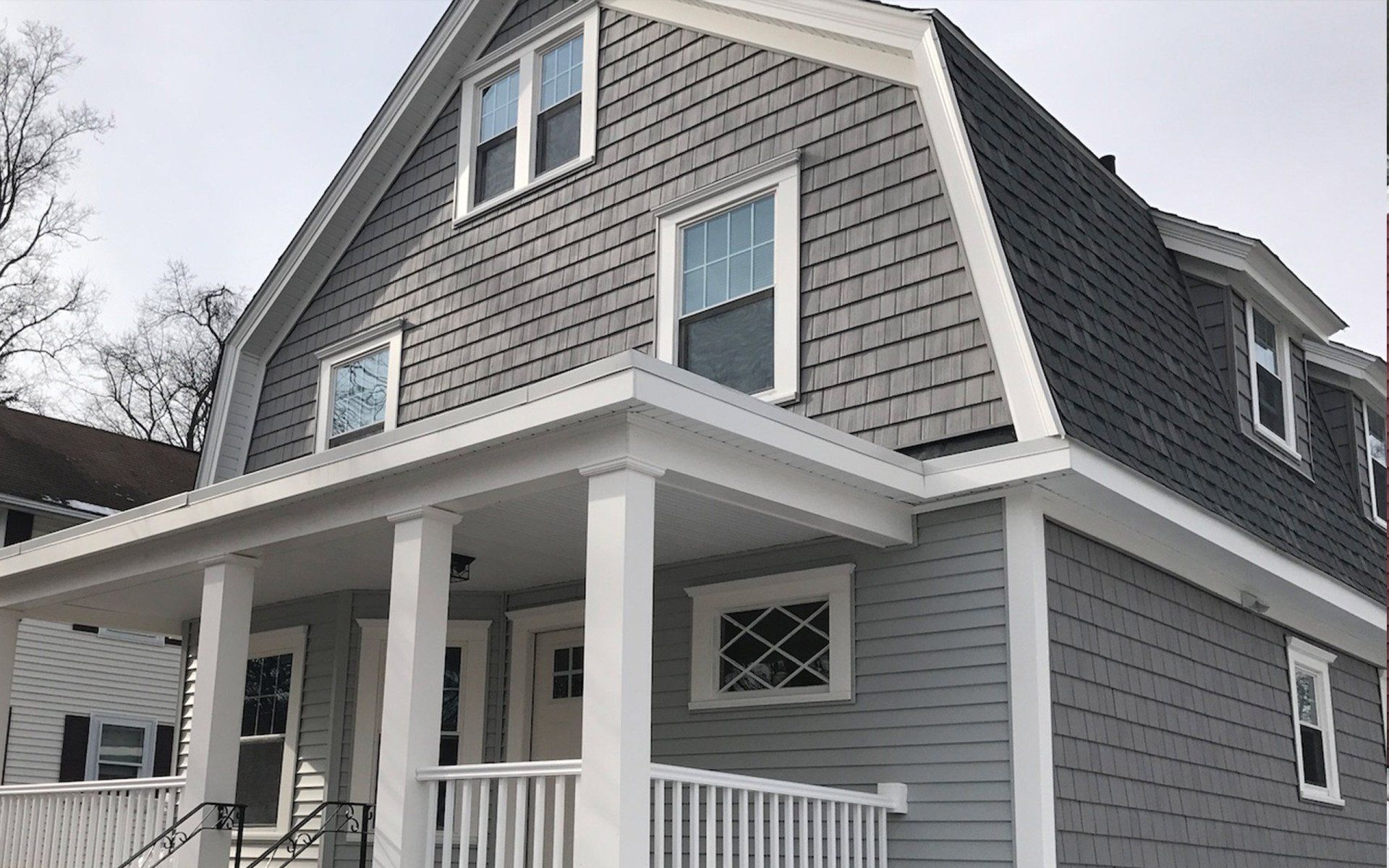 Roofing Contract - Siding Contractor Taunton, MA