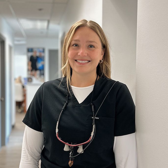 Dr. Nicole Peters  