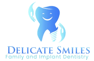 Delicate Smiles - Logo