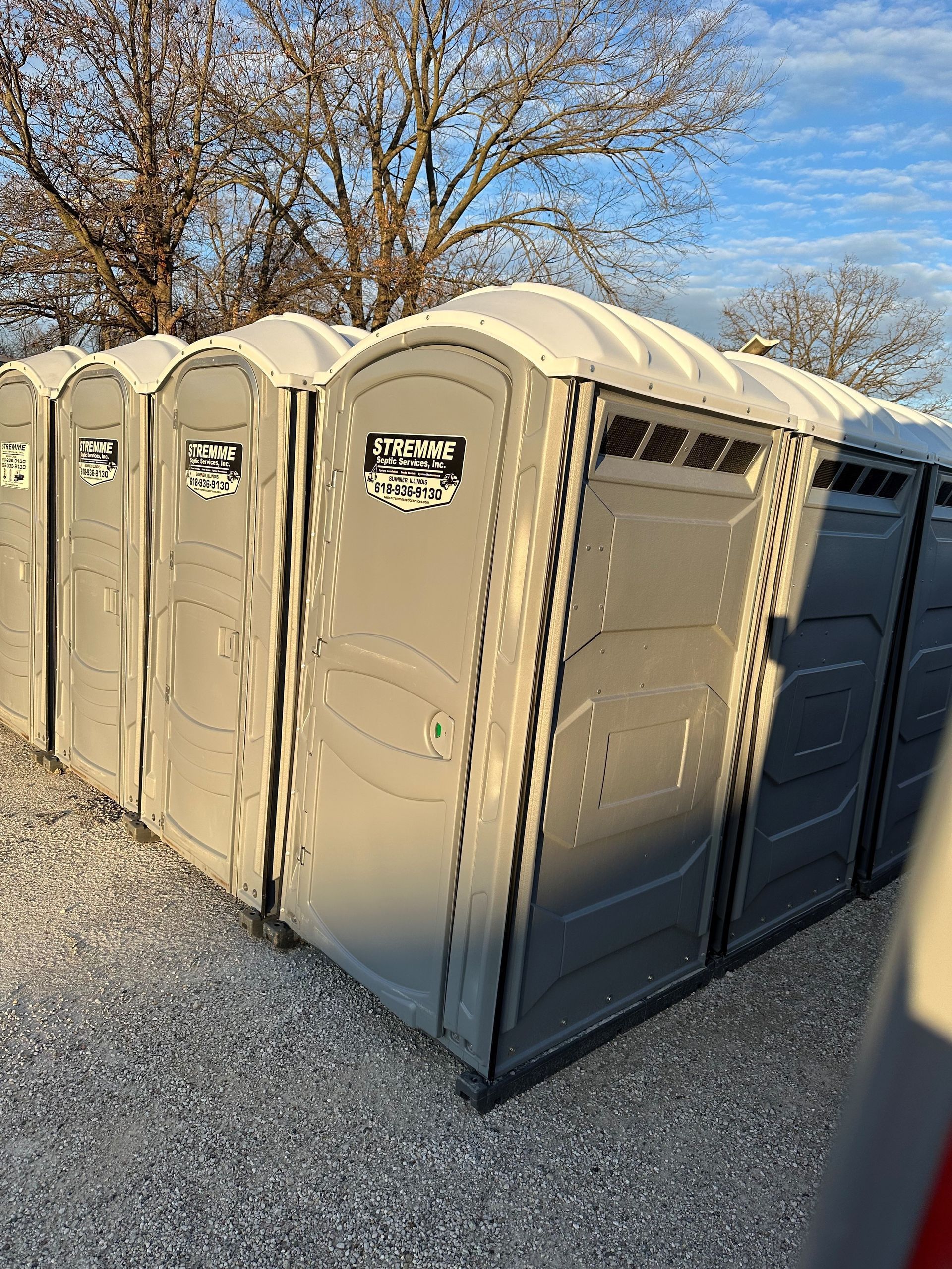 porta potties in a row