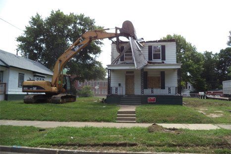 Residential house demolition service