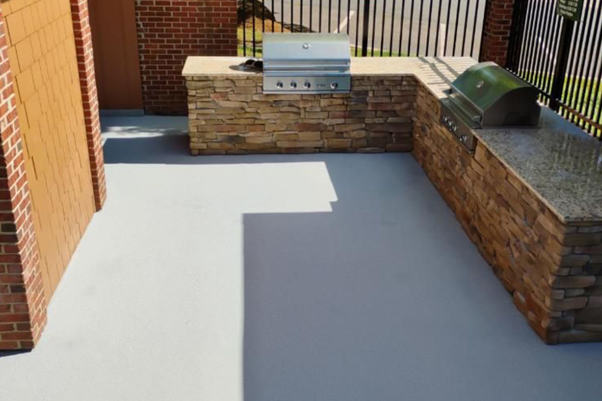 Triangle Superior Wallsystem and Epoxy