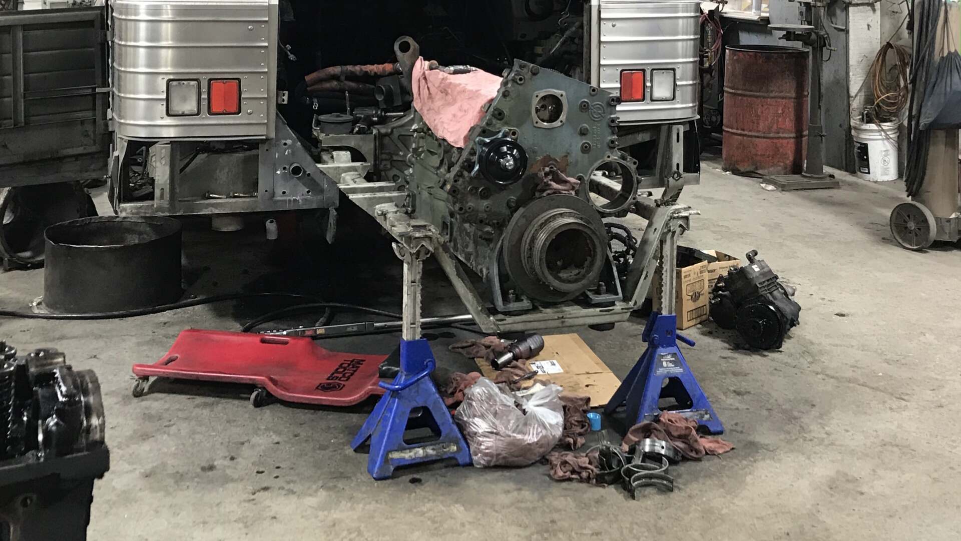 Bus engine overhaul