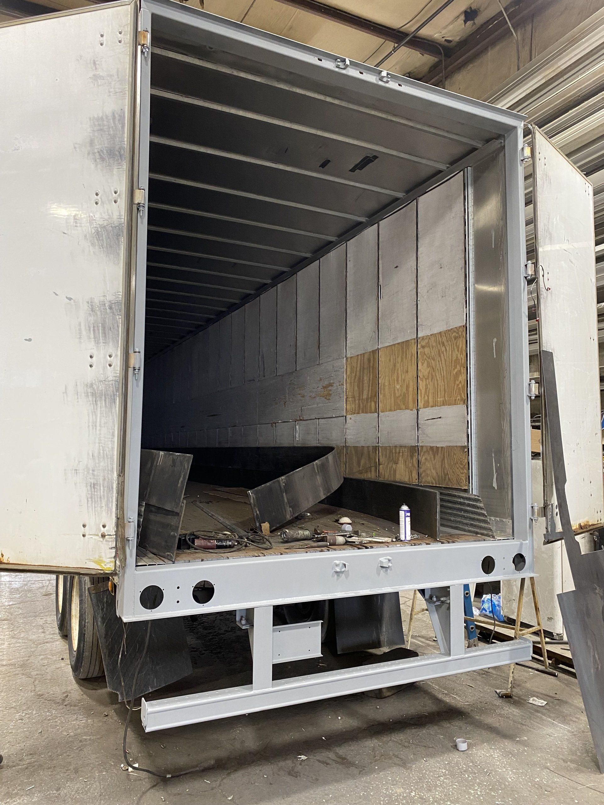 box truck back reconstruction