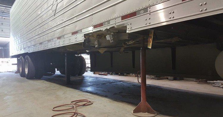 Reefer cross member/bottom rail repair